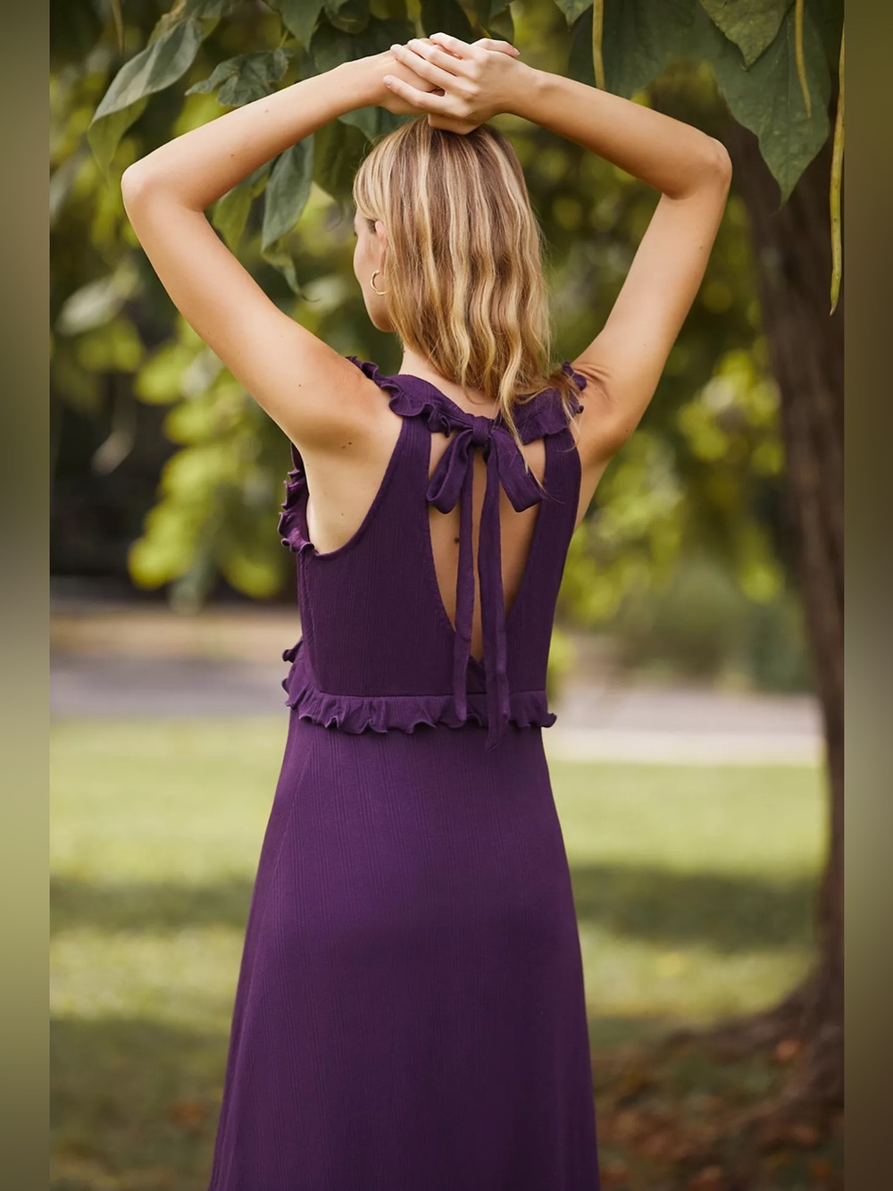 Anthropologie Deep-V Ruffle Trim Maxi Dress | Stretch Knit | Romantic | Size M - Picture 6 of 8